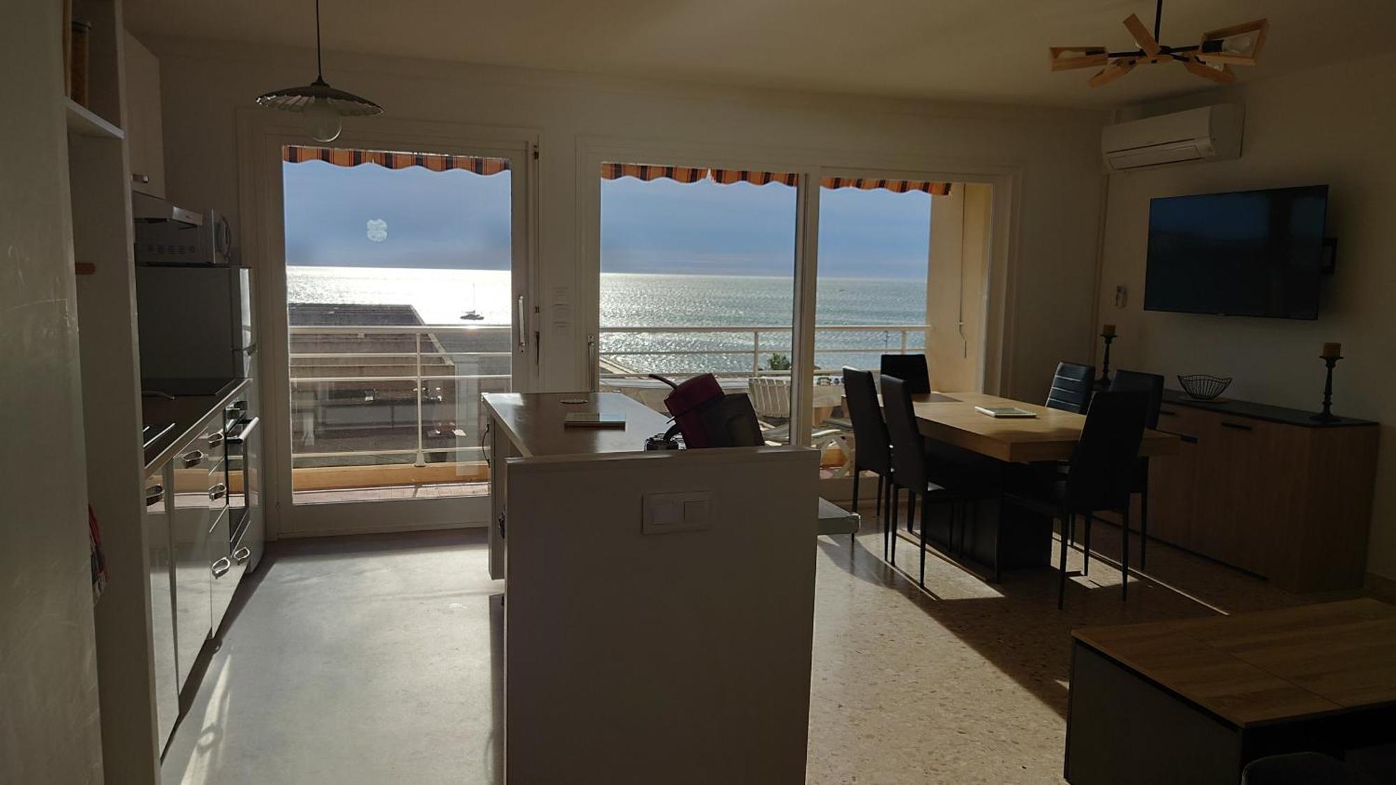 Appartement Vue Mer 80M2 Fréjus Eksteriør billede