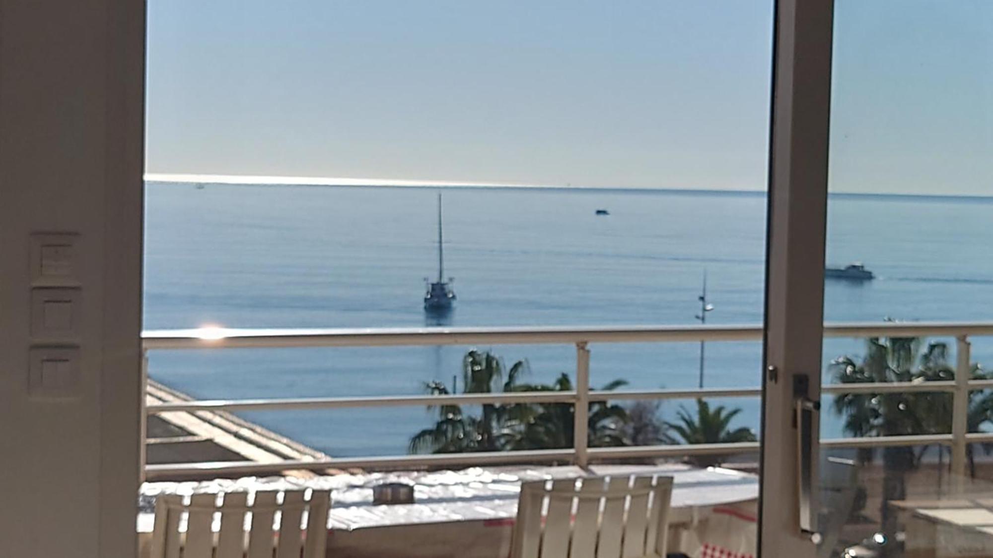 Appartement Vue Mer 80M2 Fréjus Eksteriør billede